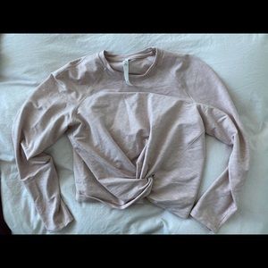 Lululemon top